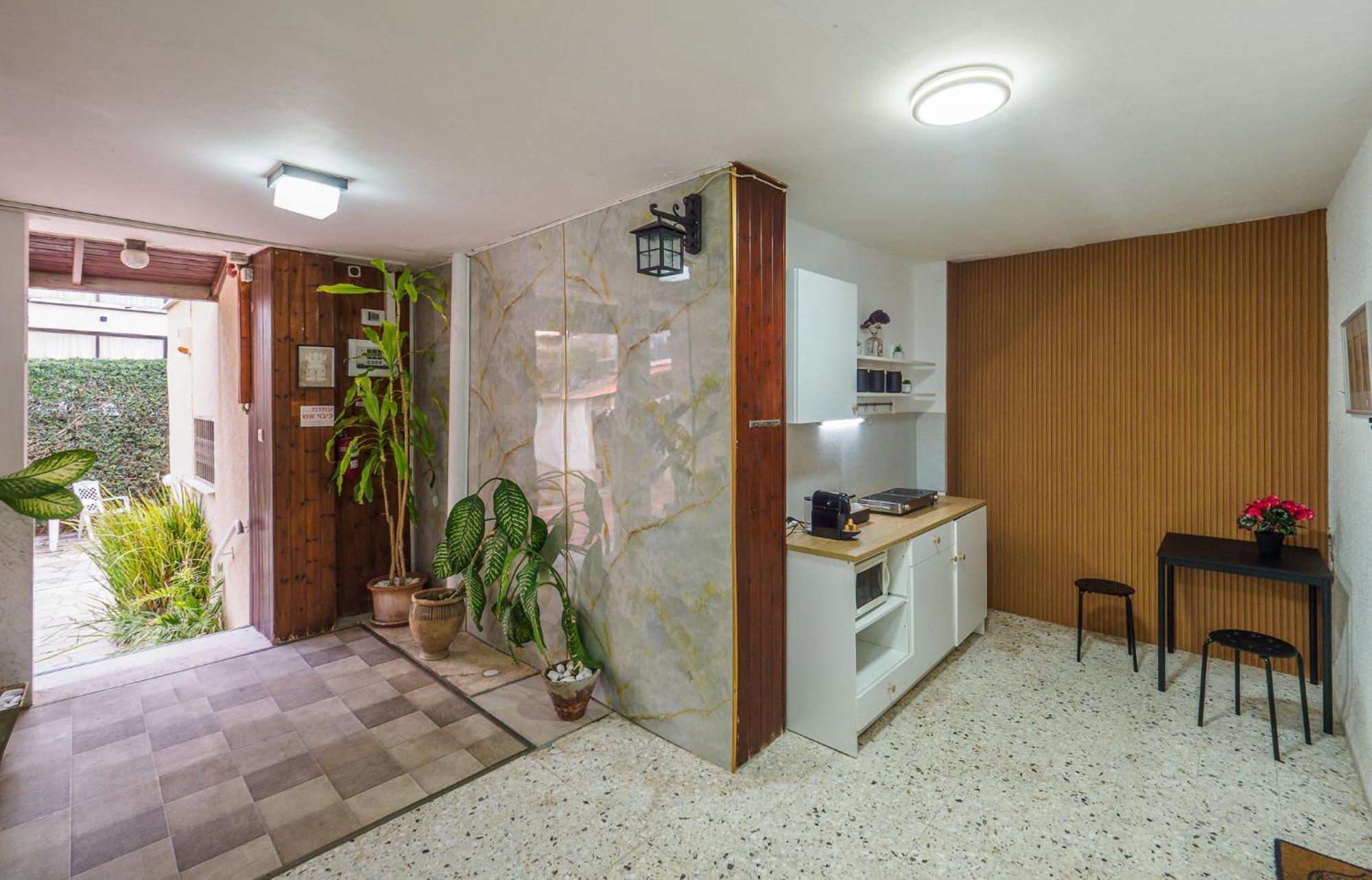 Breezot Yam Hotel Nahariya Exterior photo